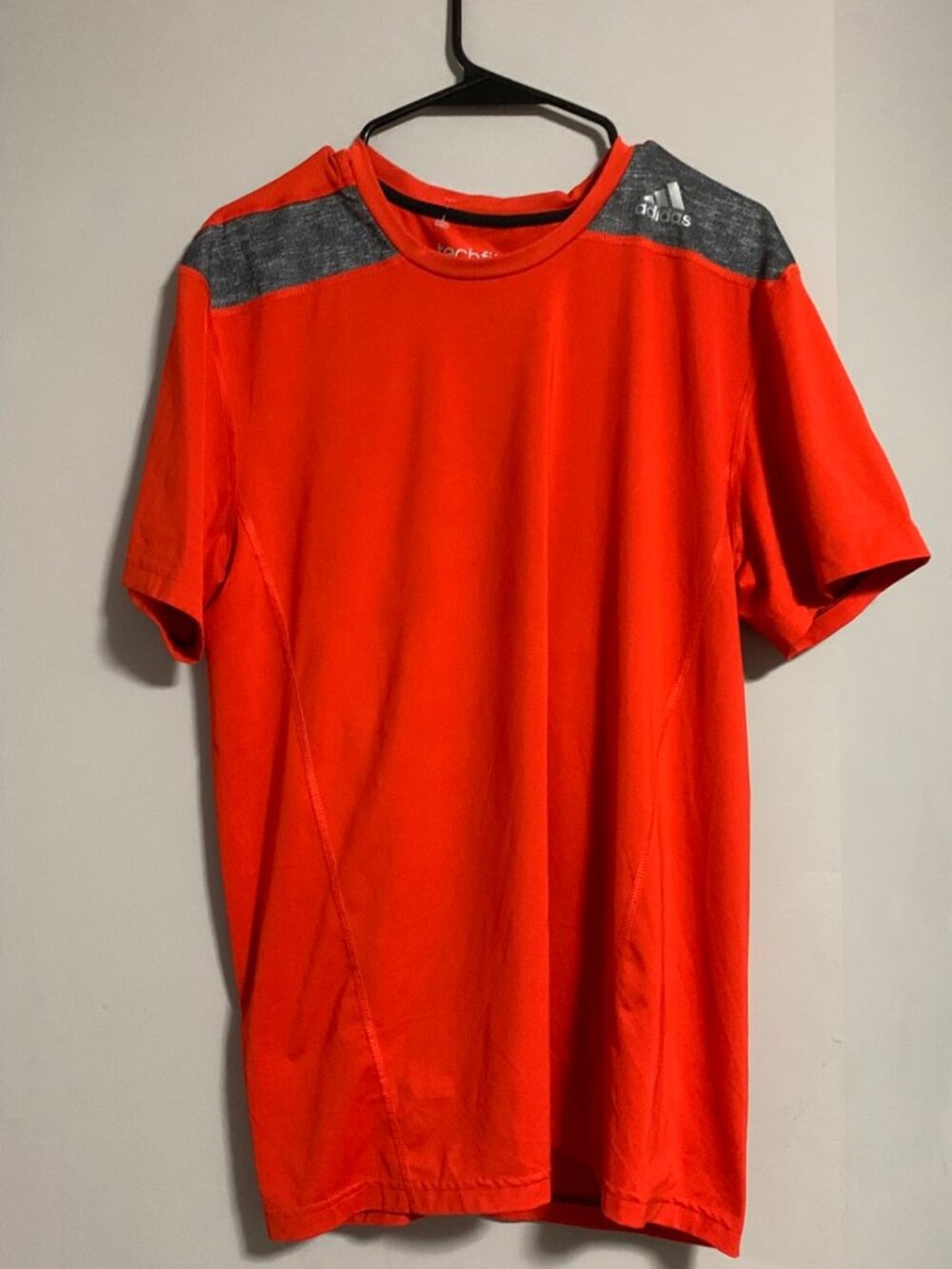 Adidas Techfit Fitted T-Shirt Orange Gray - Men's L